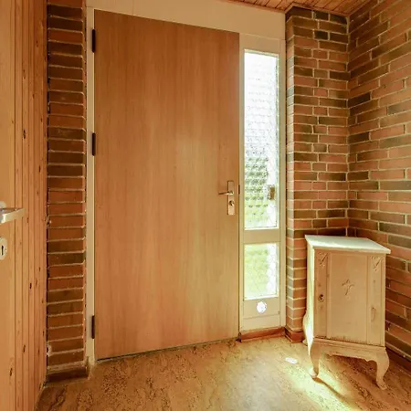 40520-juelsminde-pot-strandby-126 بيت للعطل *